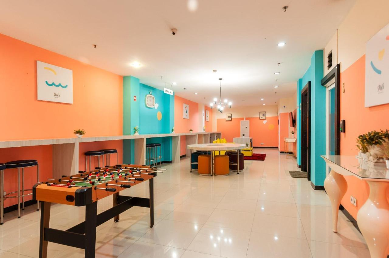 Sans Hotel Finest Medan Zewnętrze zdjęcie